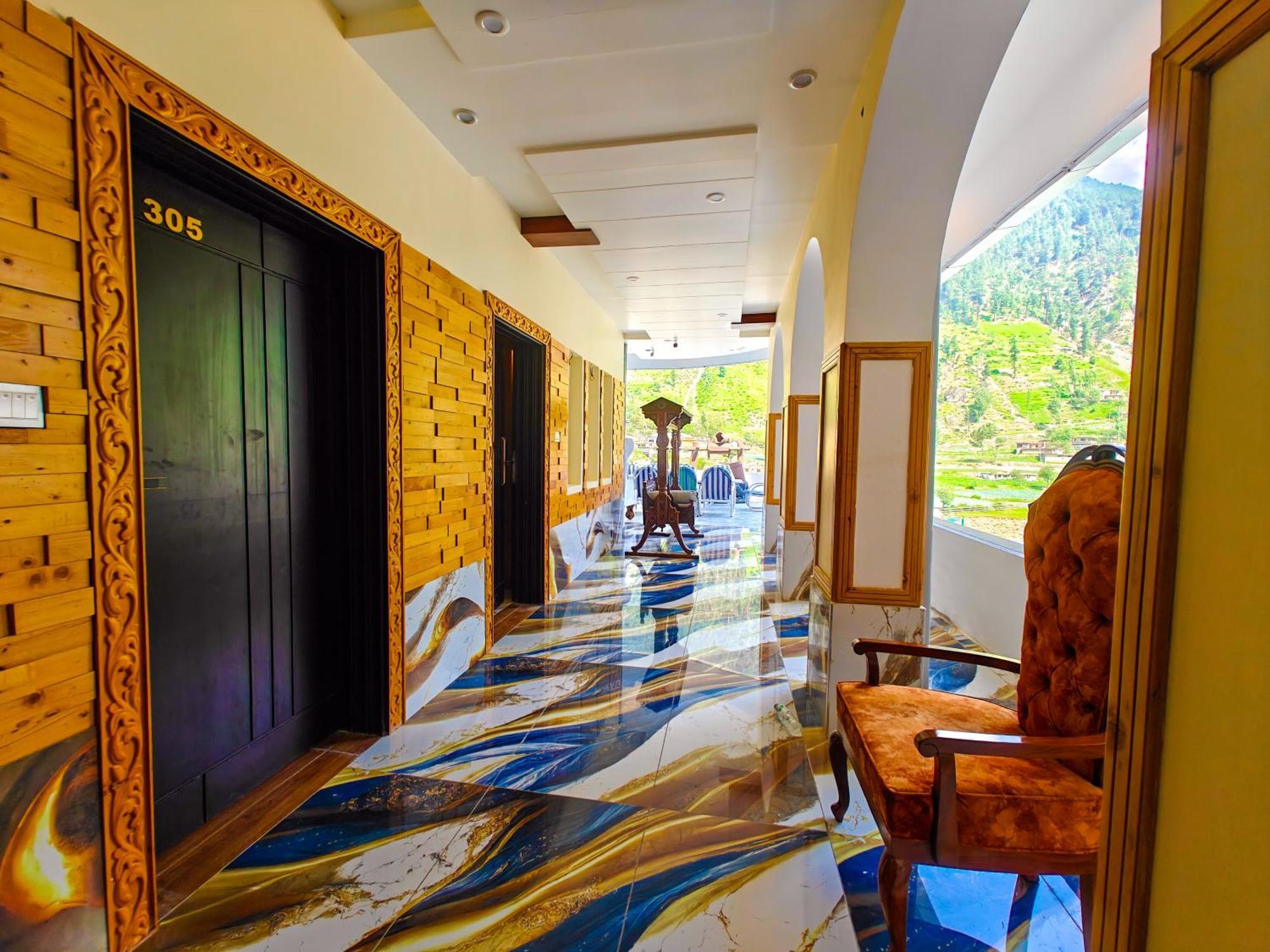 White Forest Hotel Kalam Exterior photo