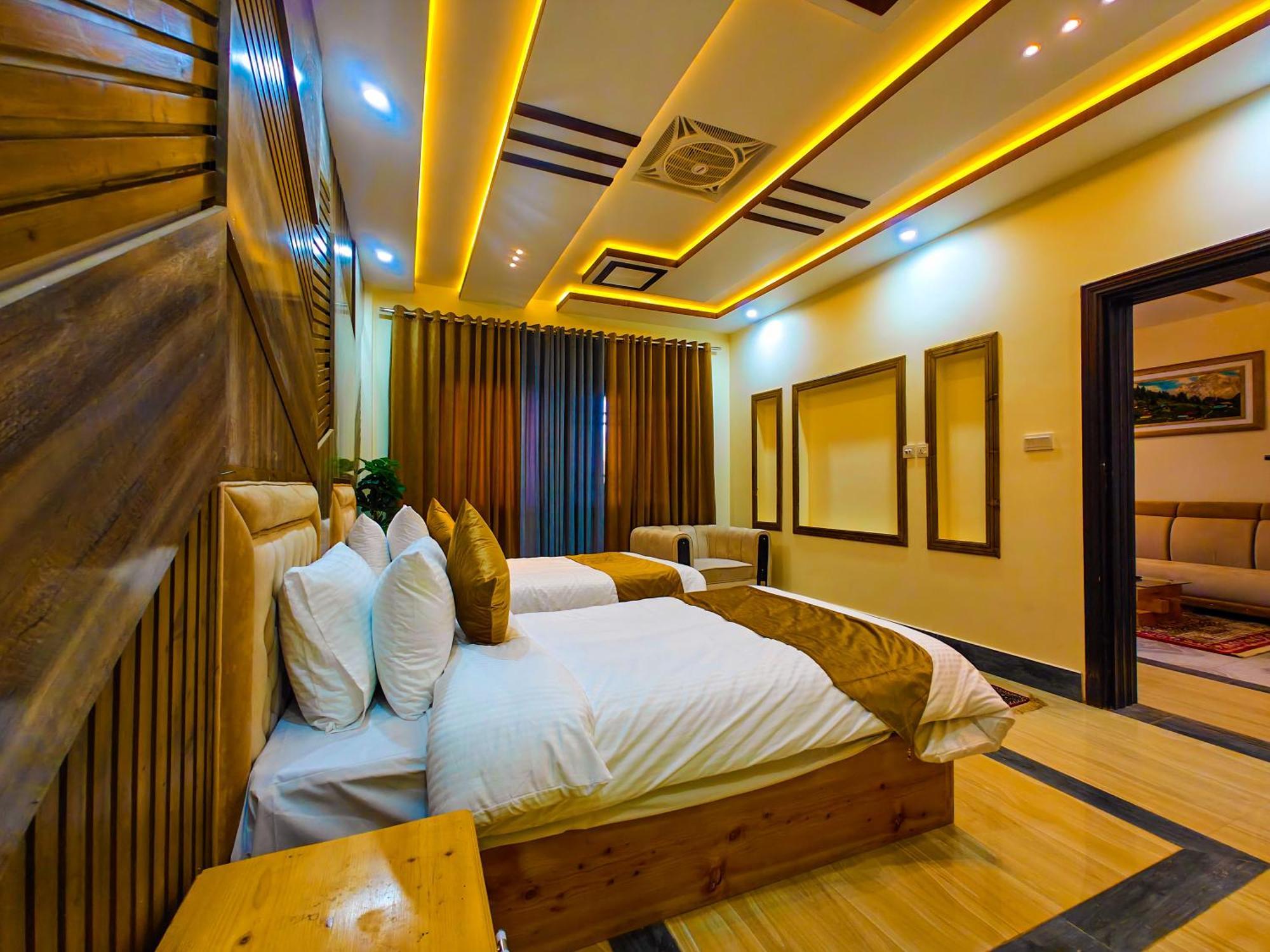 White Forest Hotel Kalam Exterior photo