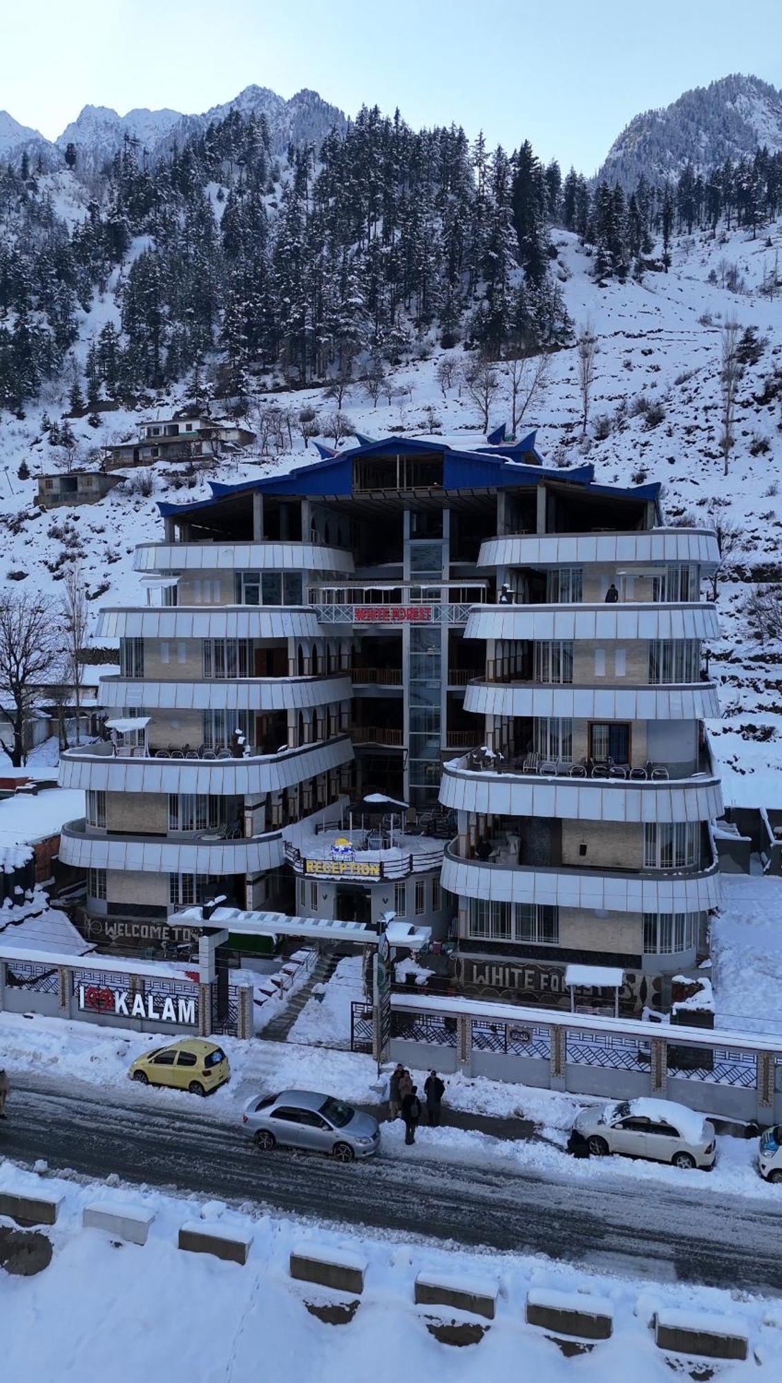 White Forest Hotel Kalam Exterior photo
